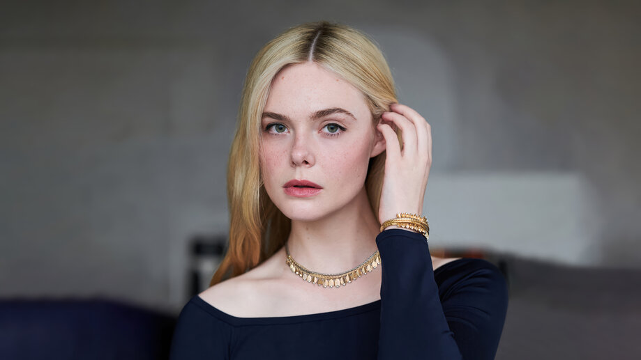 6082a | Elle, Fanning, Blonde, Celebrity, Photo, 4K Wallpaper PC Desktop