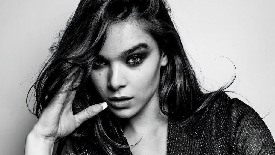 Hailee Steinfeld Photoshoot 4K #130f Wallpaper PC Desktop