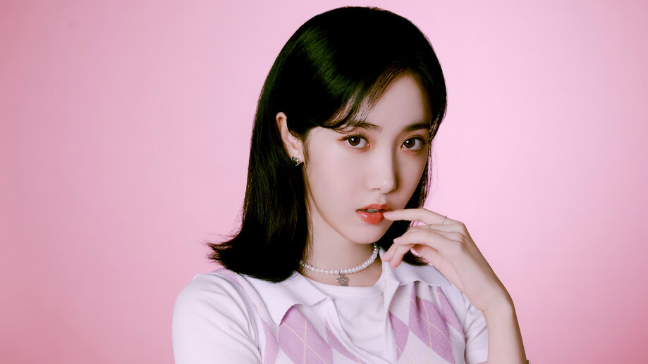 SinB VIVIZ Profile 4K #320g Wallpaper iPhone Phone